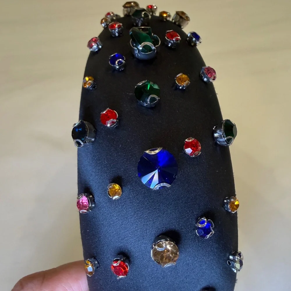 Fitze cu Bentite Black Satin Padded Headband Multicolor Rhinestone Jeweled Crown